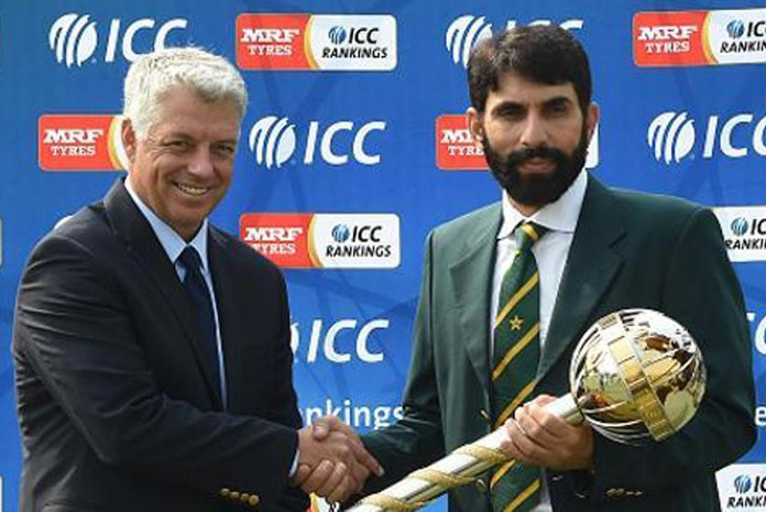 Misbah to lead coach-less Pakistan team's training camp