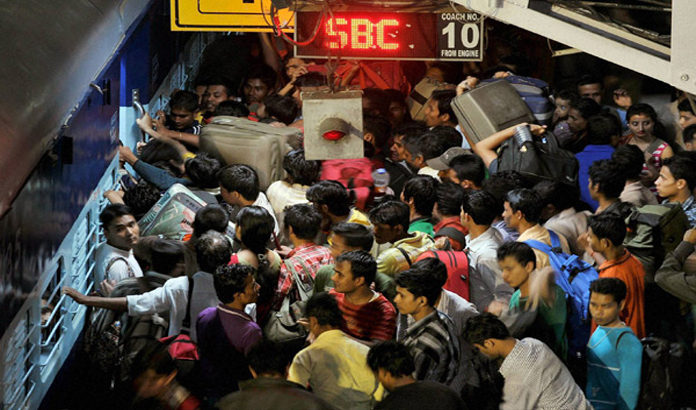 b_id_309765_wait_for_train