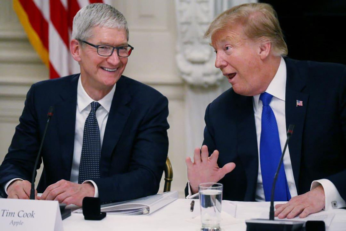 Trump says he had dinner with Apple CEO Tim Cook on Friday