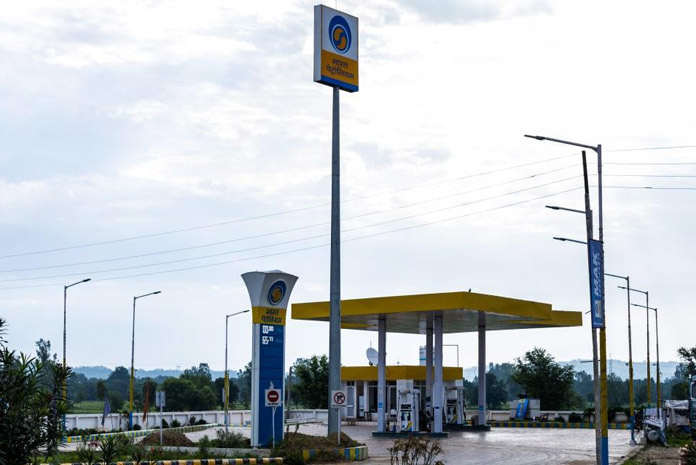 India may sell Bharat Petroleum to foreign oil company, Reports